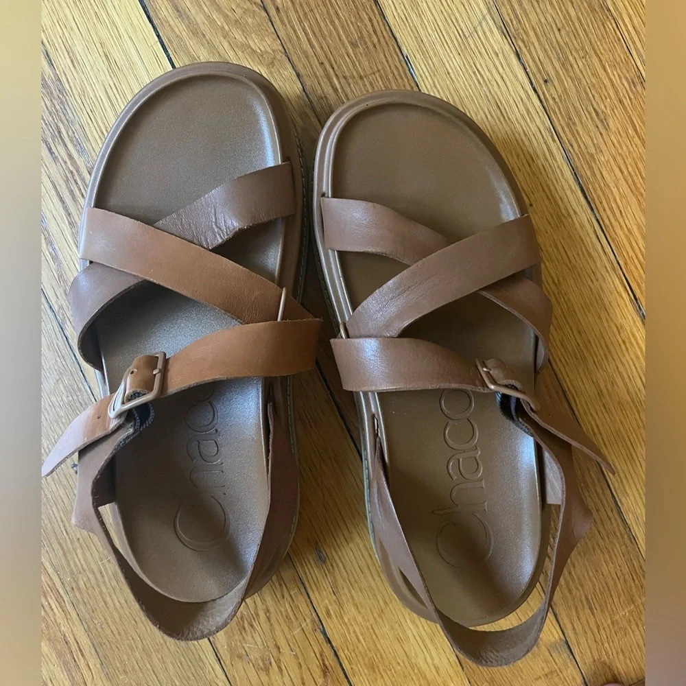 Chaco Tan Leather Strappy Platform Sandals - Picture 3 of 7